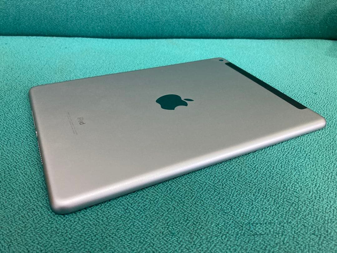 ③ iPad 第6世代 Wi-Fi Cellular 128GB シルバー