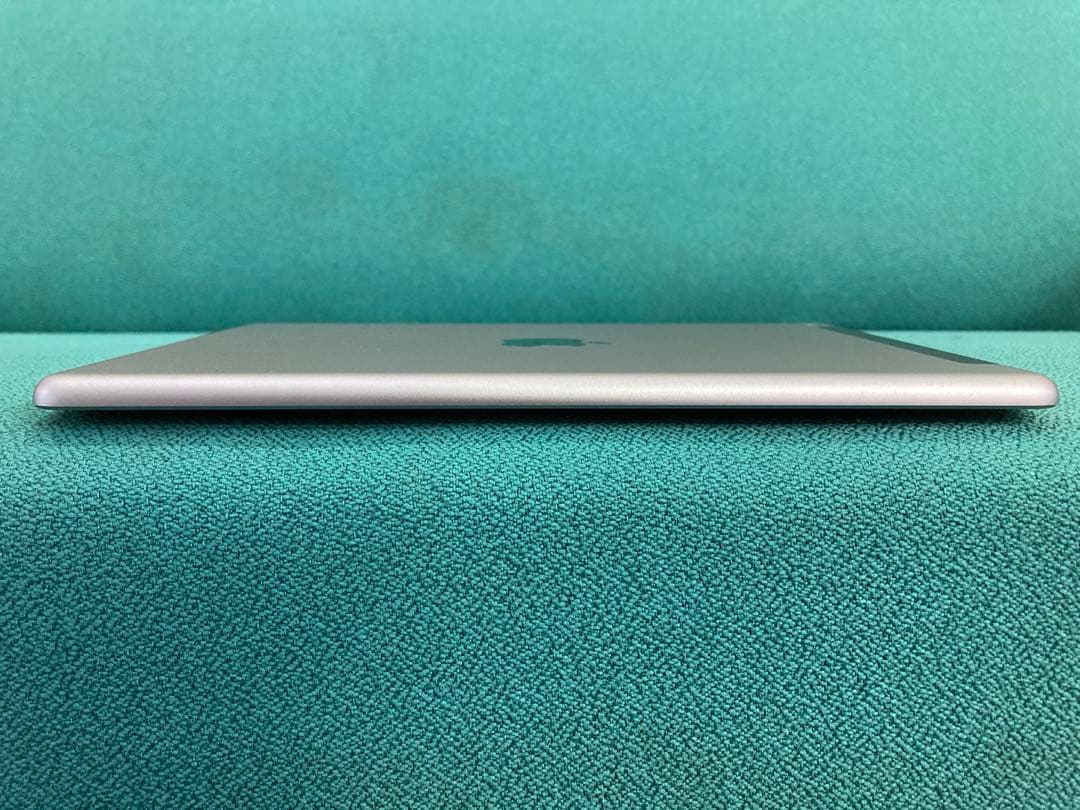 ③ iPad 第6世代 Wi-Fi Cellular 128GB シルバー