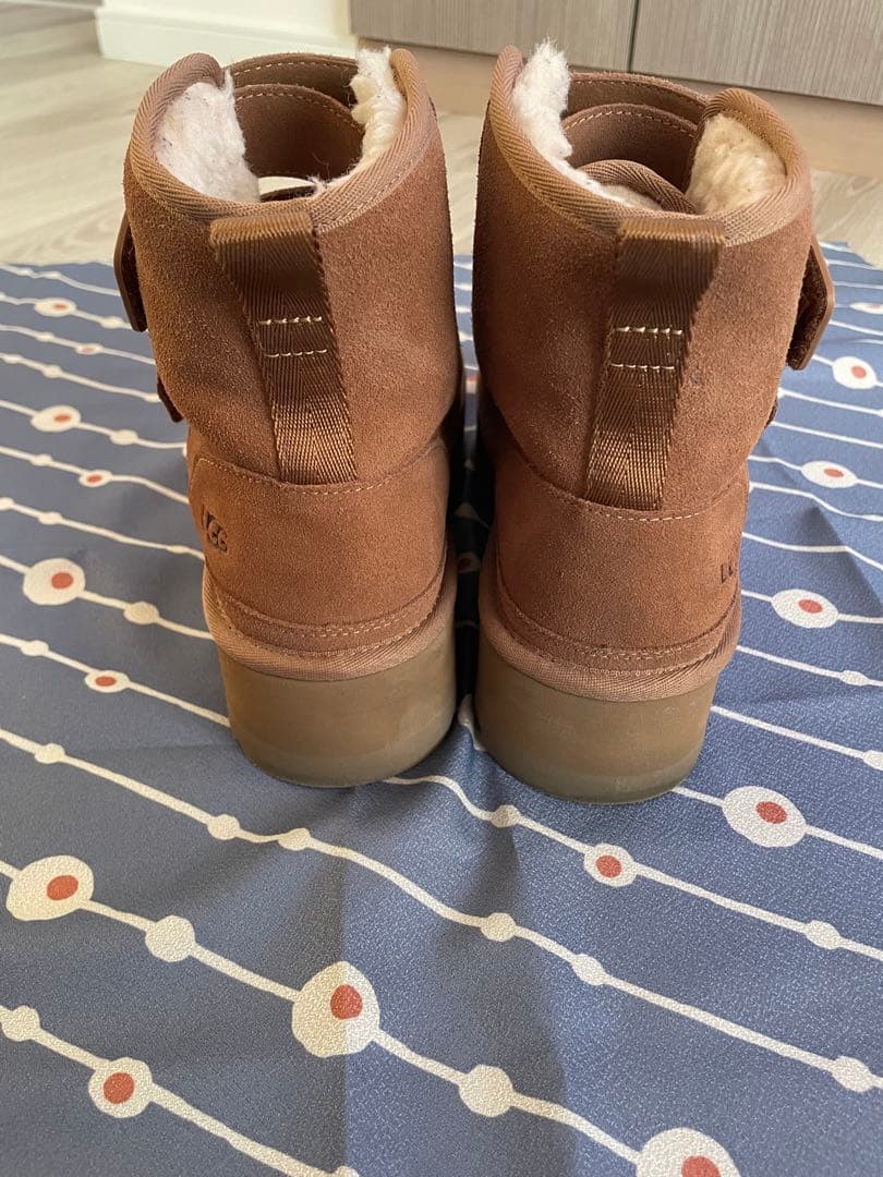 UGG W NEUMEL PLATFORM ニューメル　プラットフォーム