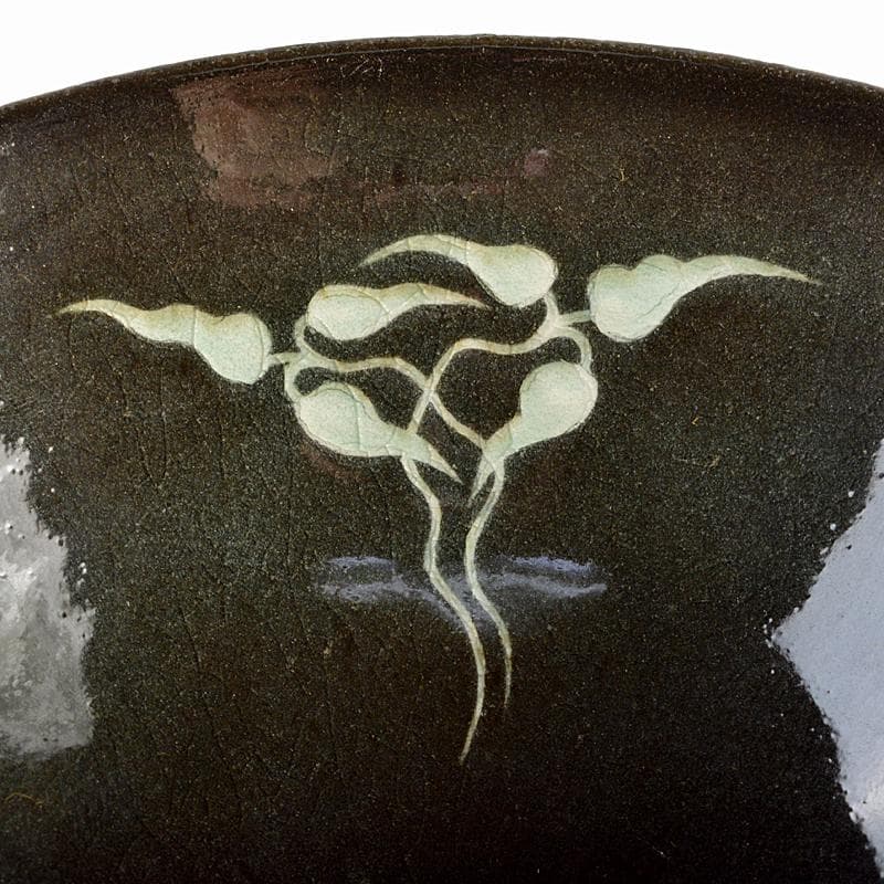 韓国人間文化財　柳海剛（柳根瀅）作　象嵌花文　茶碗　共箱　F　R5974