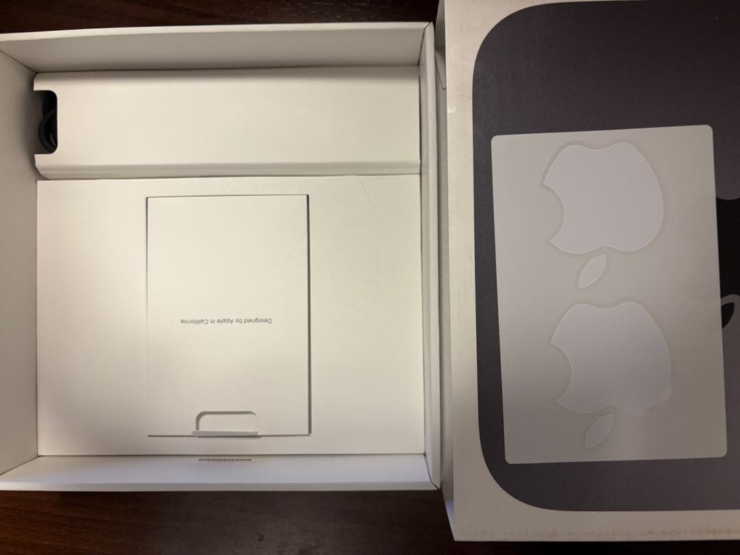 Mac Mini（2018）3.0Ghz 6コア i5 / 8GB /256GB