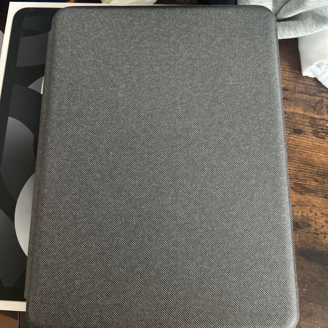 iPad Air第5世代　256GB Wi-Fi+cellularモデル