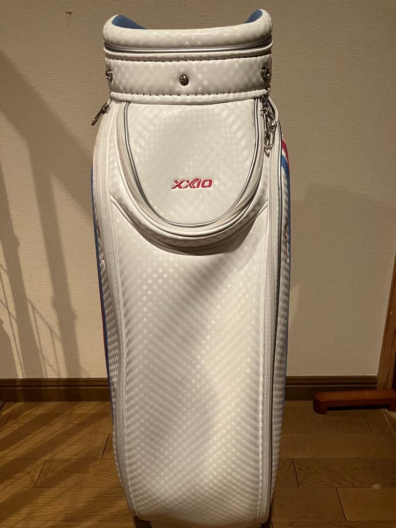 【美品】ゼクシオ XXIO 軽量 レディース キャディバッグ