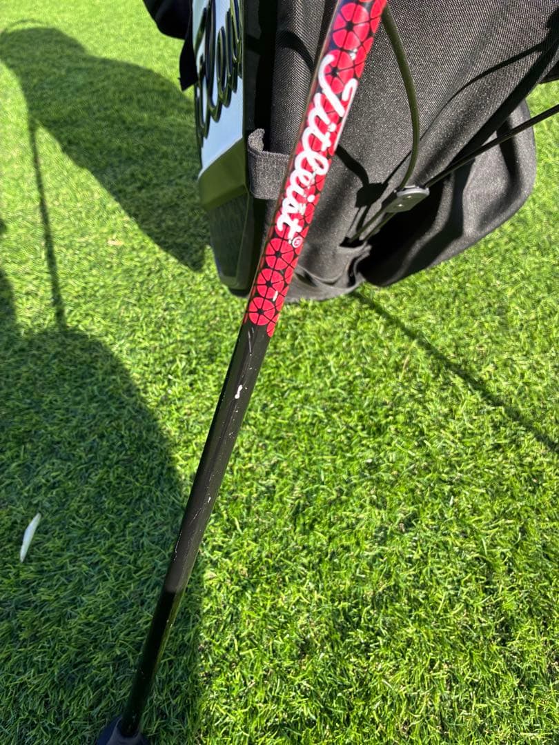 パ*地様 Titleist スタンドゴルフバッグ 黒/赤　9.5型