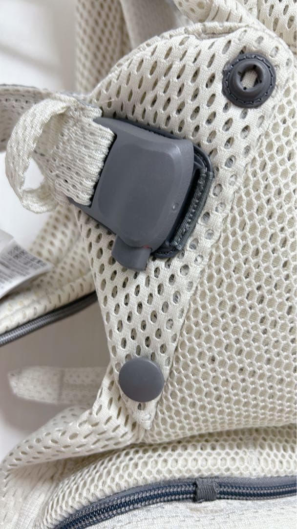 ベビービョルンハーモニー　クリーム　抱っこ紐