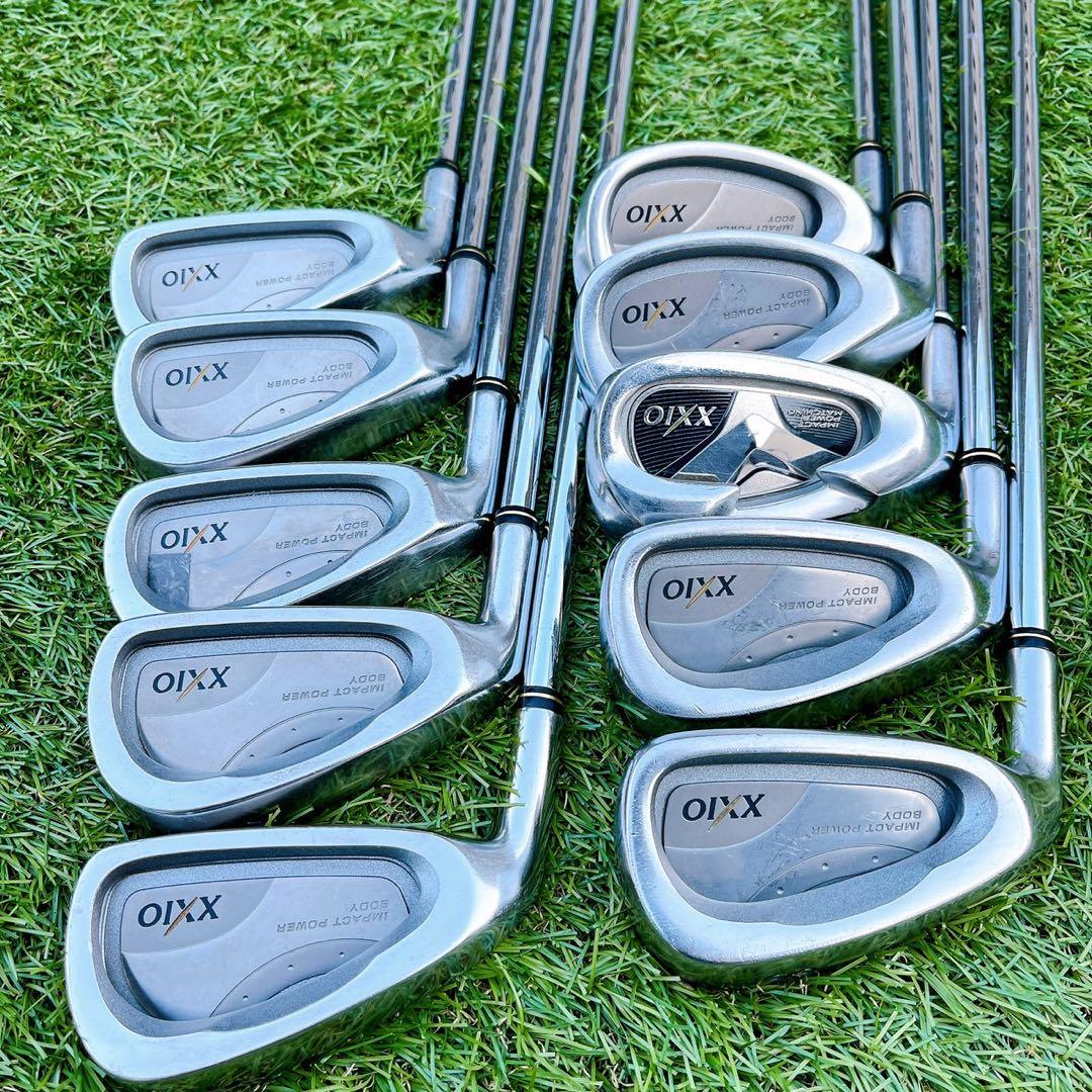 【貴重なレフティ】メンズゴルフセット　全部ゼクシオ　キャディバッグ付き　左利き