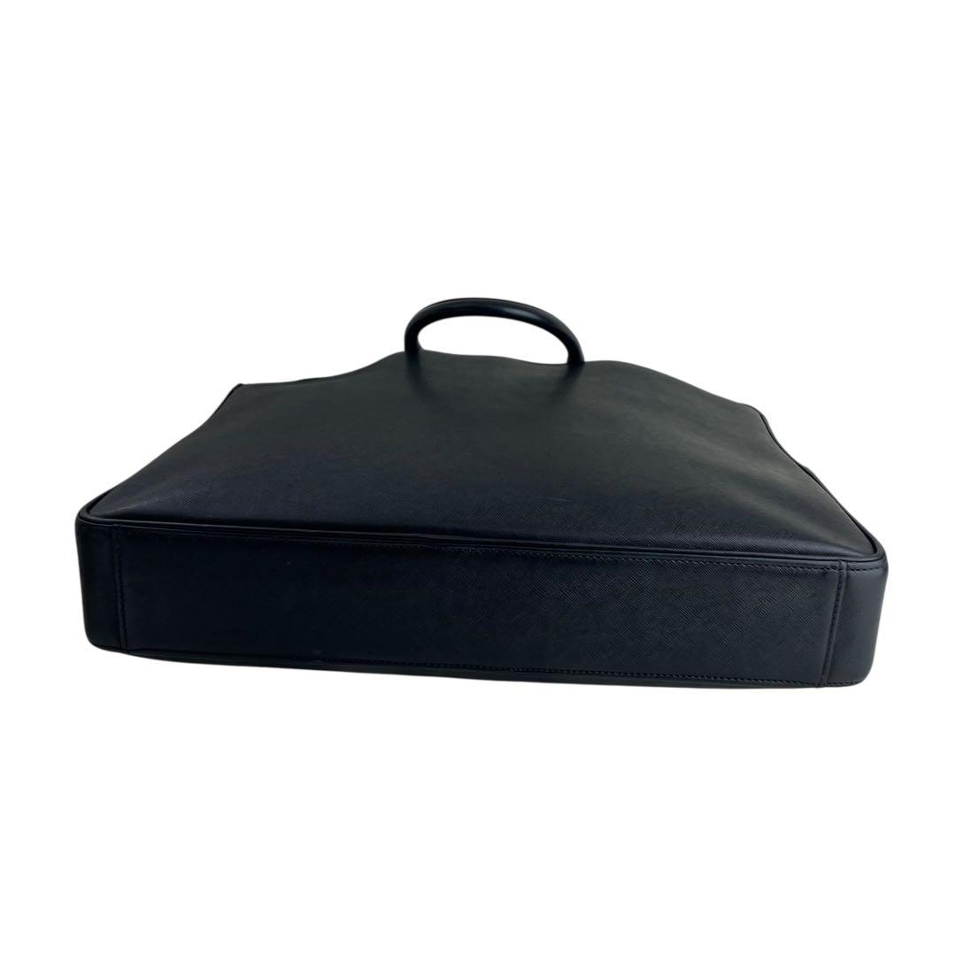 【美品】バーバリー ビジネスバッグ サフィアーノレザー ブラック A4可