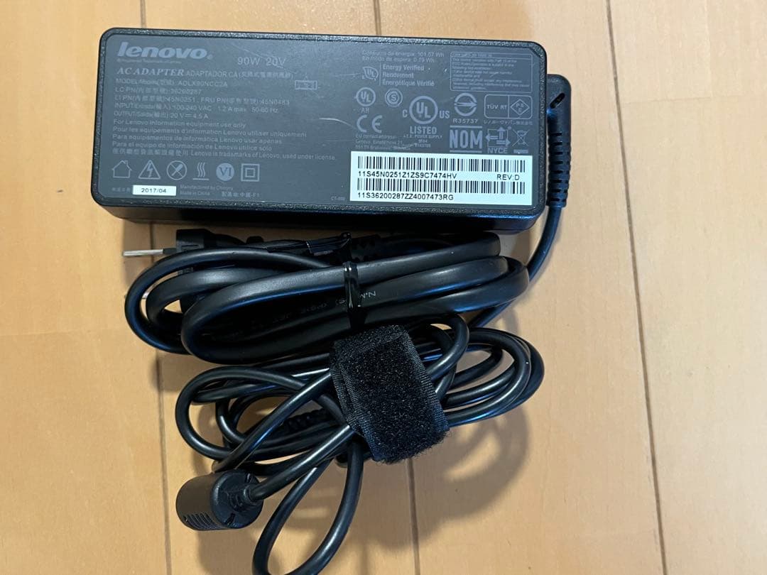 Lenovo ThinkCentre M715q Win11 Office付き