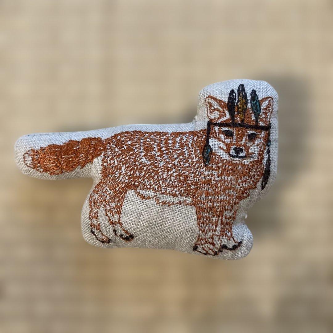 もも助　クッション　Coral & Tusk