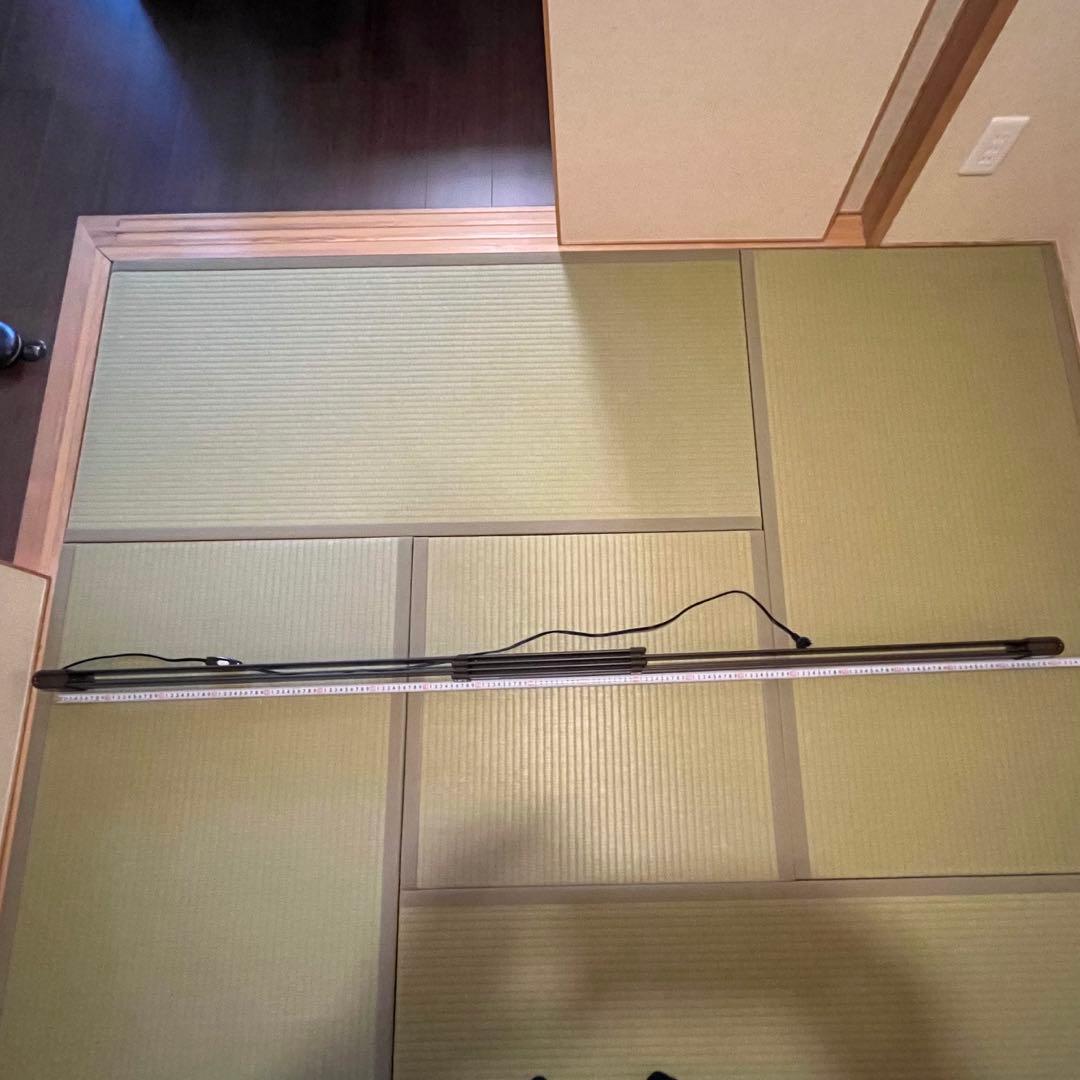 ウインドーラジエーター 120〜190cm 伸縮タイプ BROW/ブラウン