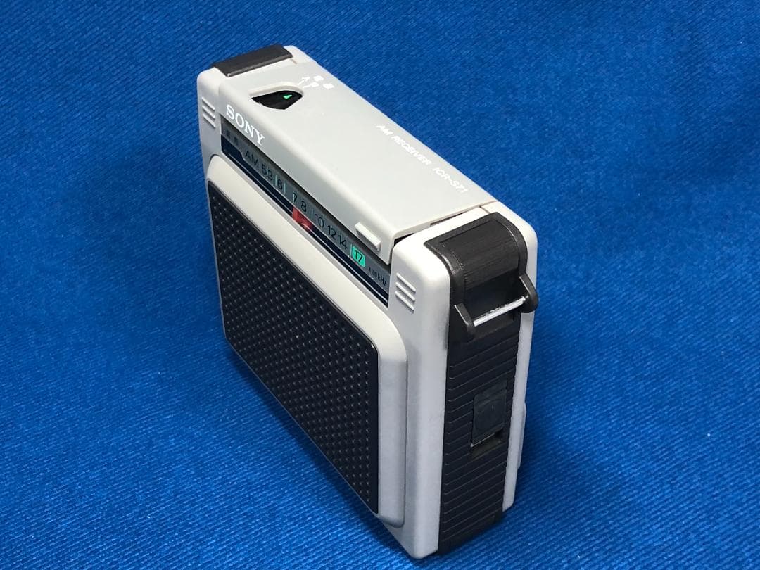 SONY AMワイドカバー ポータブルラジオ ICR-S71　中古美品