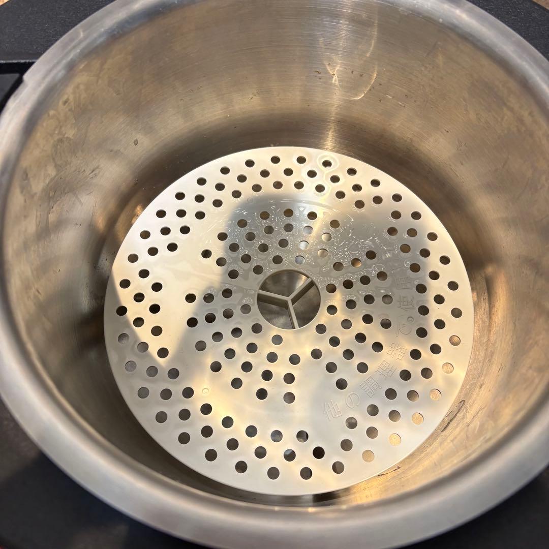 【良品】SHARP ヘルシオホットクック 水なし自動調理鍋 KN-HT99B-R