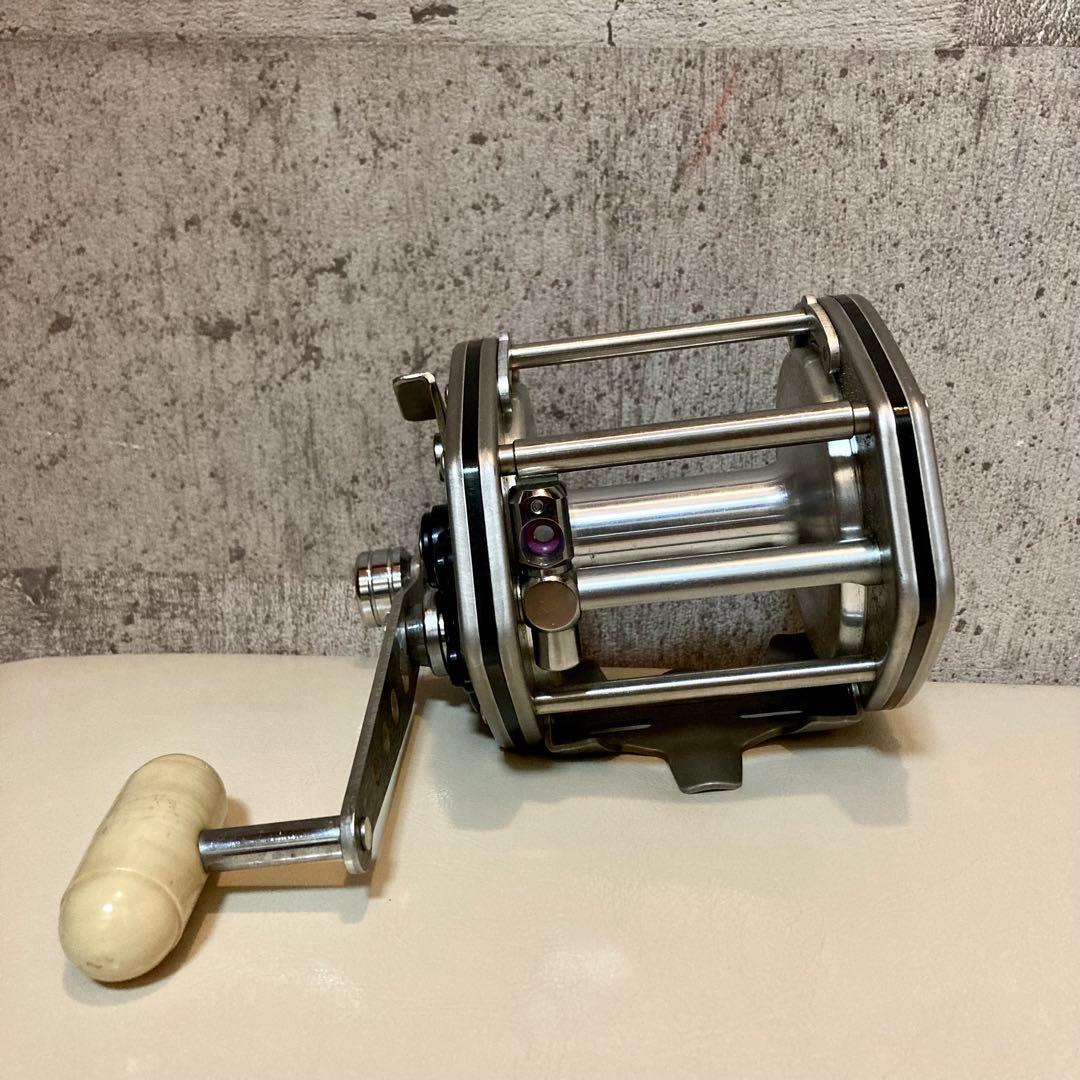 ☆名機☆ DAIWA Dynamic 3000S 両軸リール 船用リール