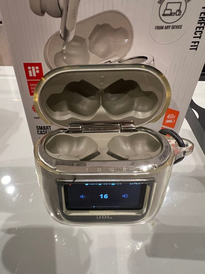 マ*ル様 P*g様 JBL Tour Pro 2 ワイヤレスイヤホン シャンパン