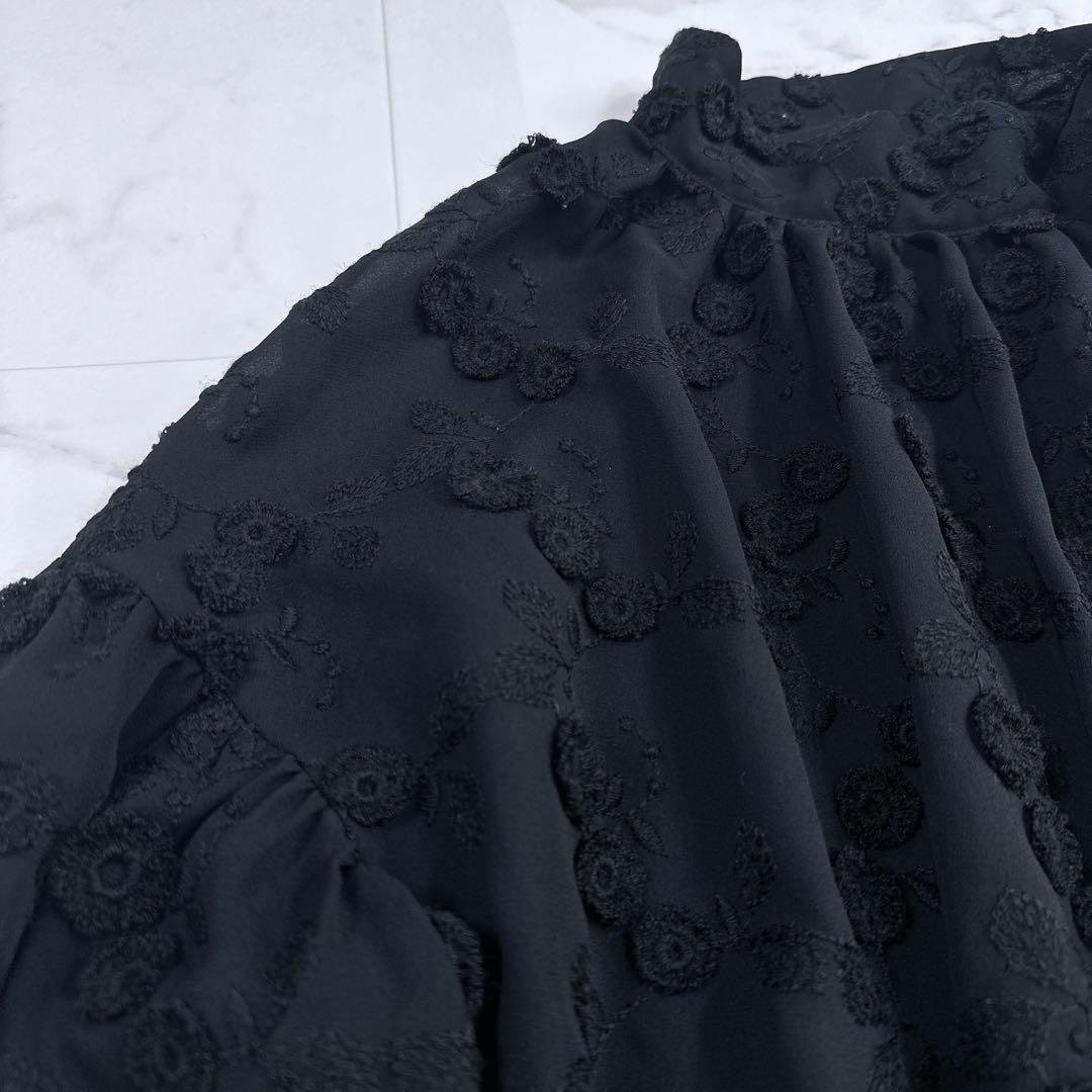 ウィムガゼット 刺繍ボウブラウス　フラワー刺繍　ボウタイ　長袖ブラウス　25年