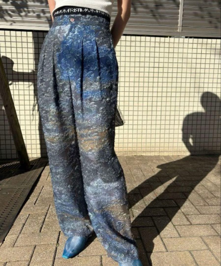 トップス MEDI RACHEL FLUFFY ART CAMISOLE PANTS