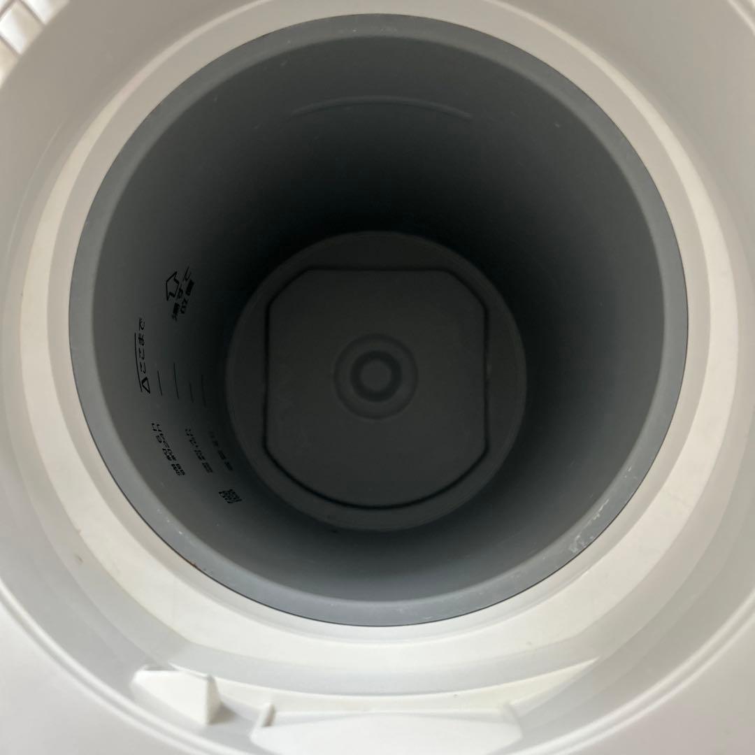 象印　 EE-RP 置き型加湿器