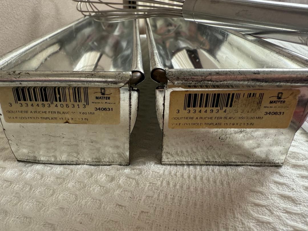 プロ使用　ステンレス製洋菓子　とよ型2個セットと泡立て器