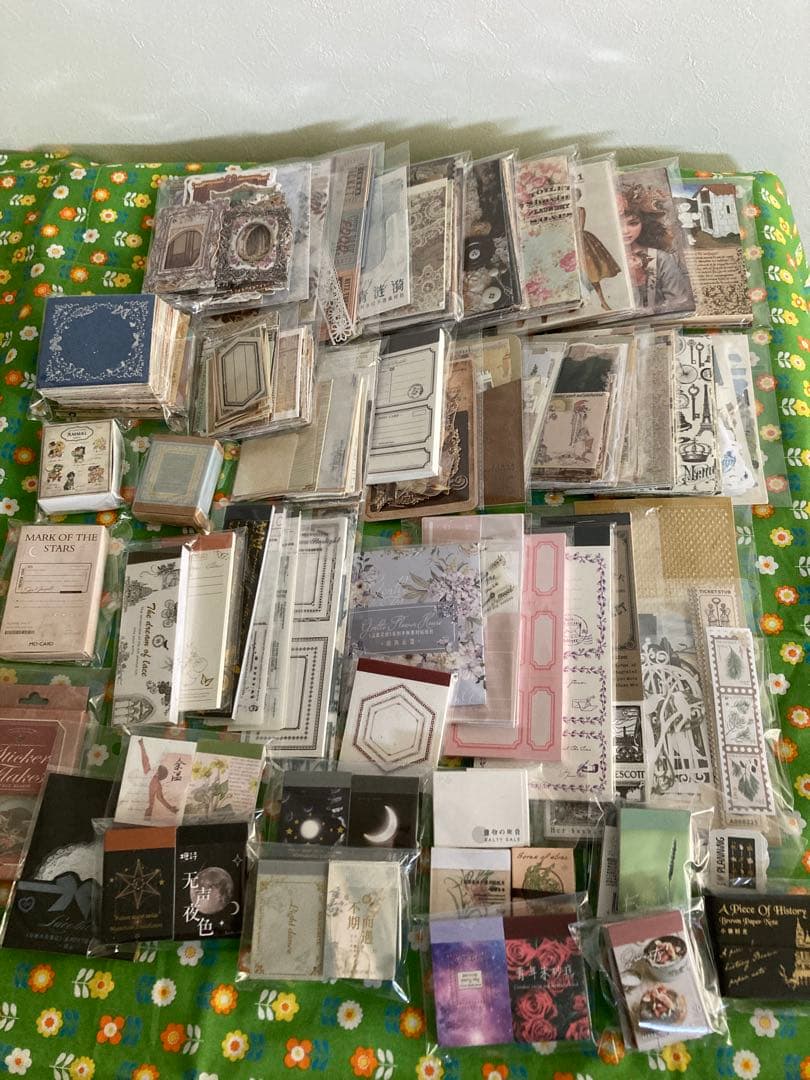 ヴィンテージコラージュ素材 紙もの コラージュまとめ売り