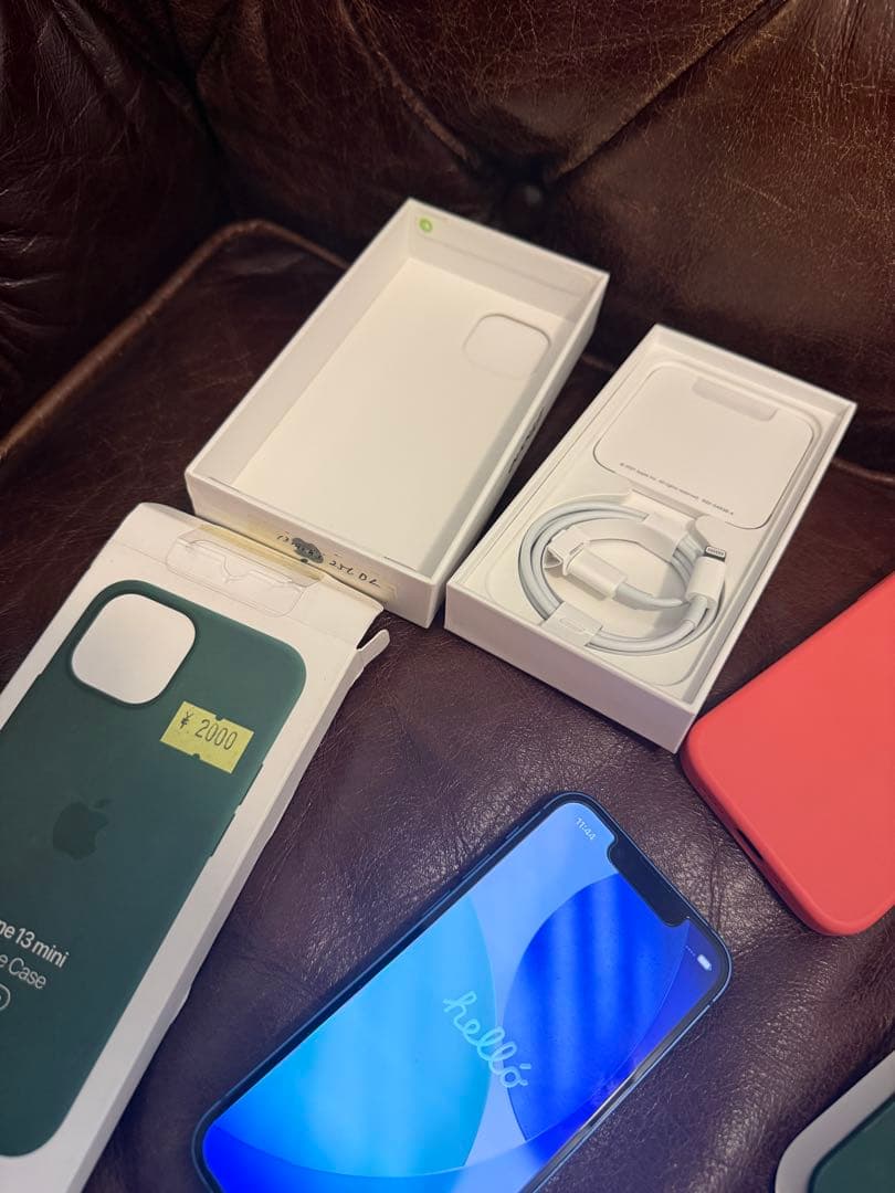 iPhone 13 mini ブルー 256GB 極美品 バッテリー容量100％