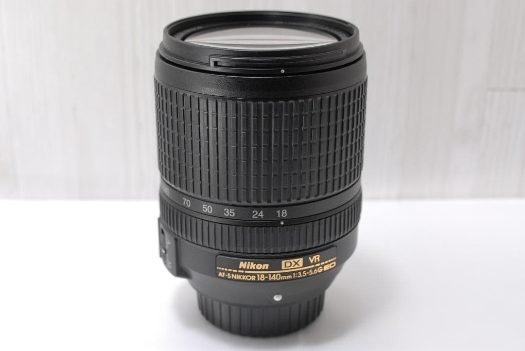 ✨美品✨Nikon AF-S DX 18-140mm VR 接写フィルター付き