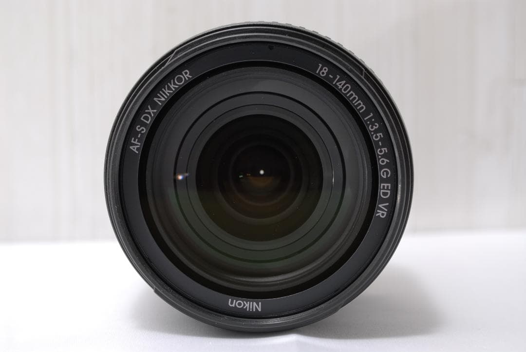 ✨美品✨Nikon AF-S DX 18-140mm VR 接写フィルター付き
