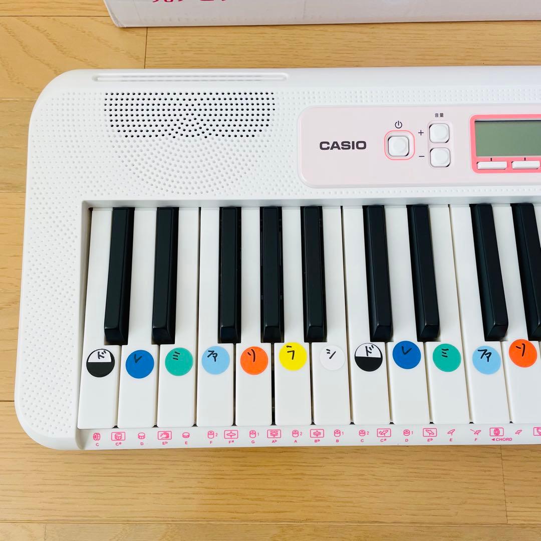 極美品✨　カシオ 光ナビゲーションLK-320 電子キーボード　ピンク
