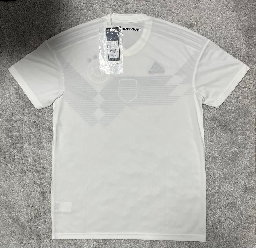 【新品・未使用・紙タグ付】ドイツ代表　ユニフォーム