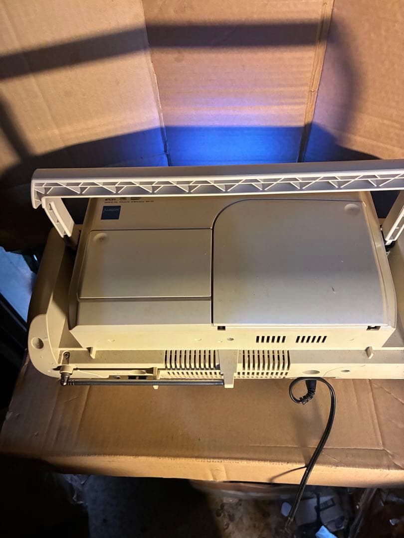 ビクターJVC　RC-G1MD-W CD-MDポータブルシステム　Clavia