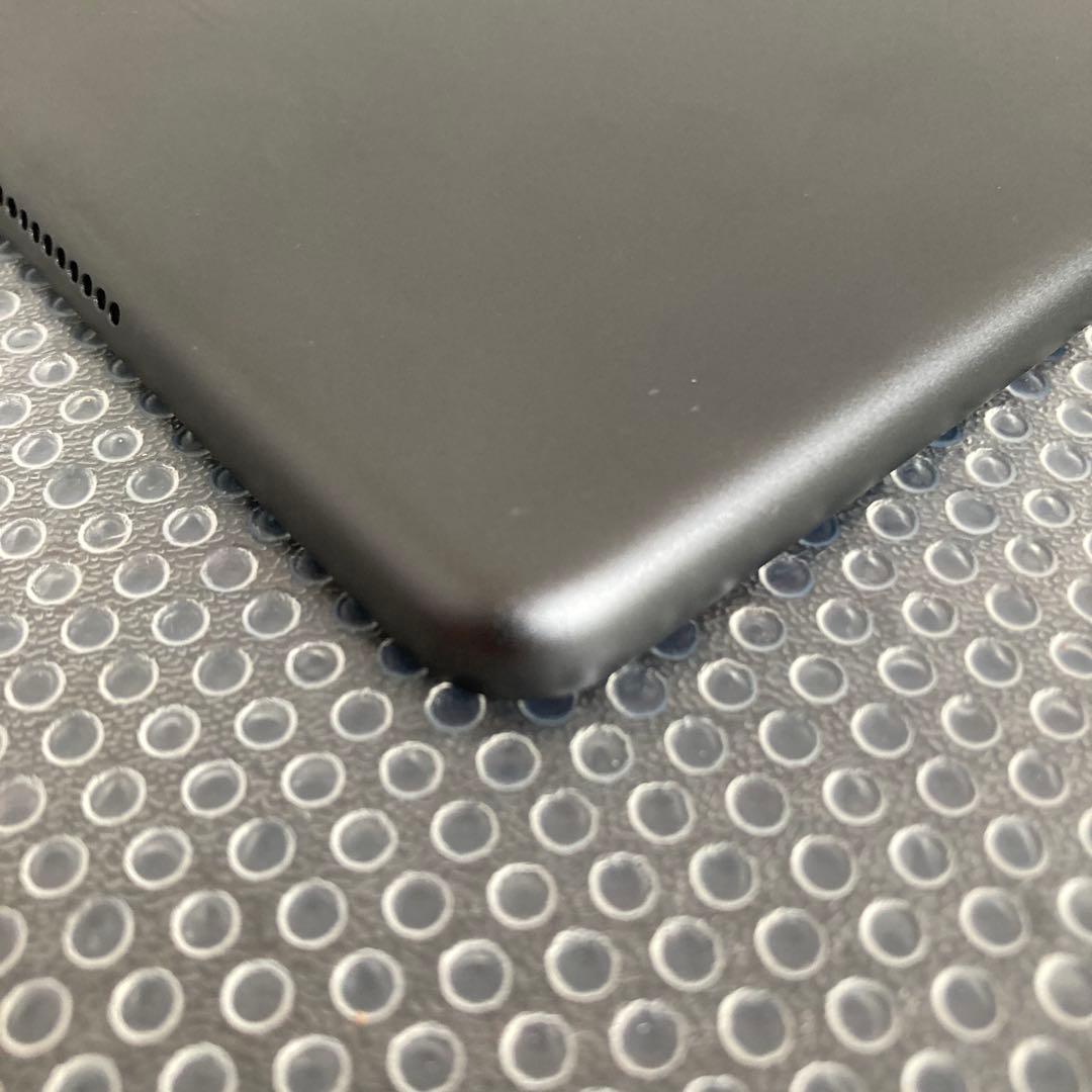 2708【早い者勝ち】電池良好☆iPad7 第7世代 32GB WIFIモデル☆