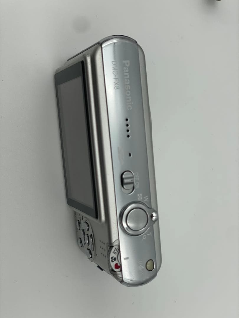 パナソニック LUMIX DMC-FX8