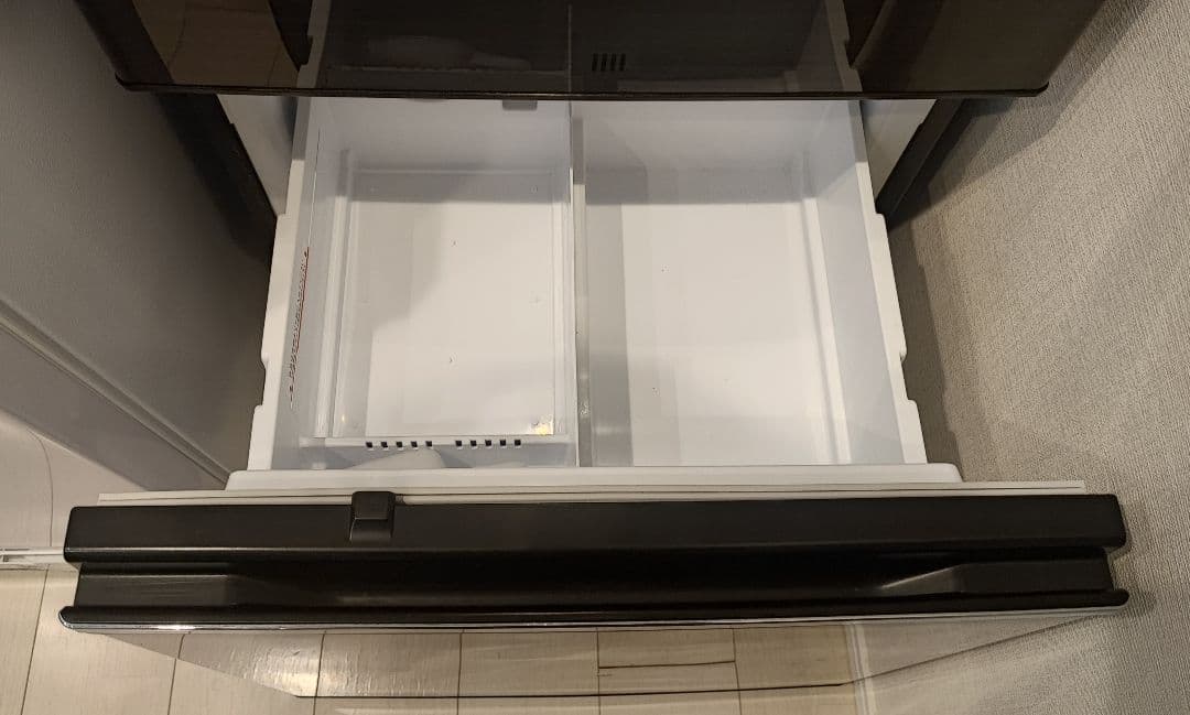 三菱電機 冷蔵庫272L グロッシーブラウン MR-CX27D-BR