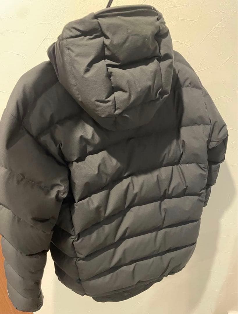 モンベルmont-bell パーマフロスト ライトダウンパーカ 1101501