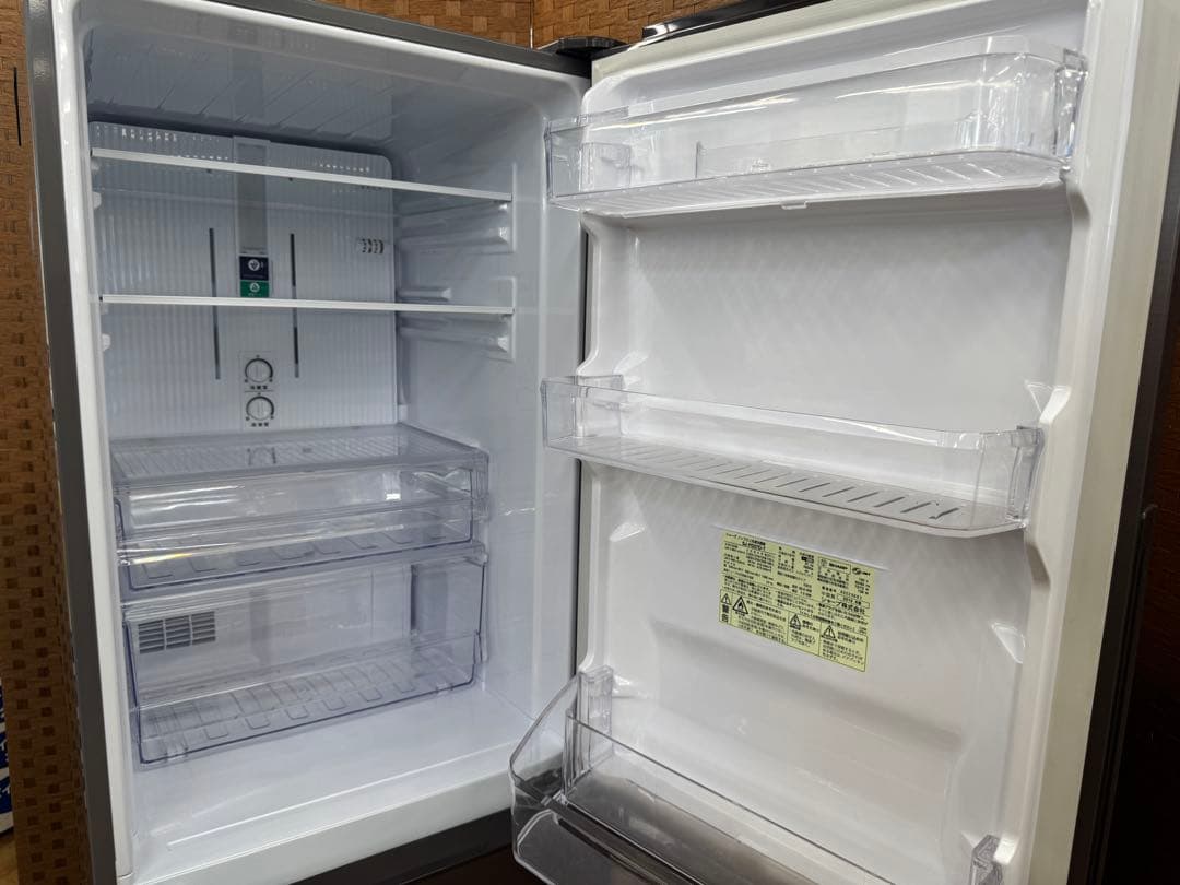 F033 SHARP 冷蔵庫　271L SJ-PD27D 2018年製