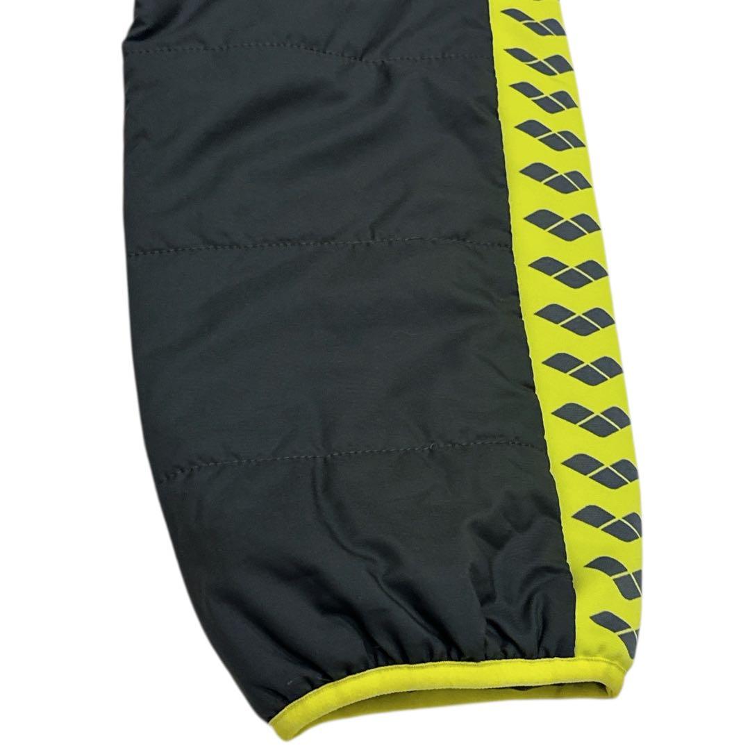 本日発送　中わた入りarena アリーナ ジャージ セットアップ 上下