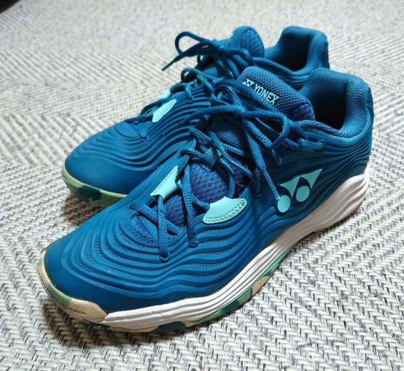 YONEX　テニスシューズ
