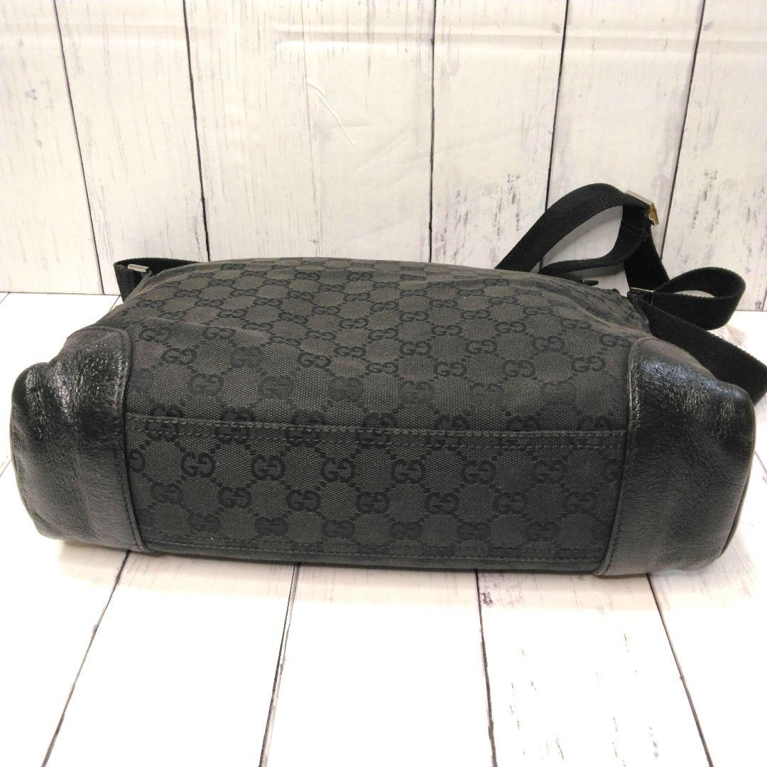 GUCCI グッチ　ショルダーバッグ　GGキャンバス　レザー　204991