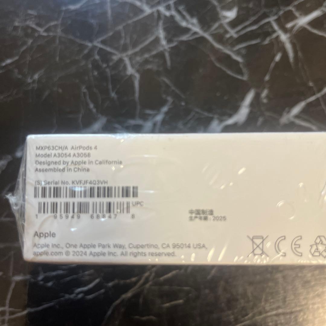 未開封 AirPods 4 ホワイト
