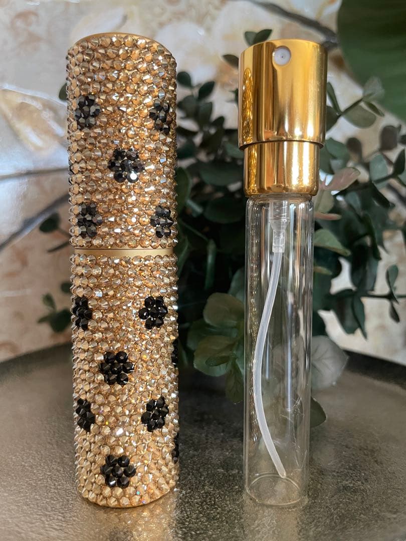 リトラクタブルアトマイザー・ブラックドット