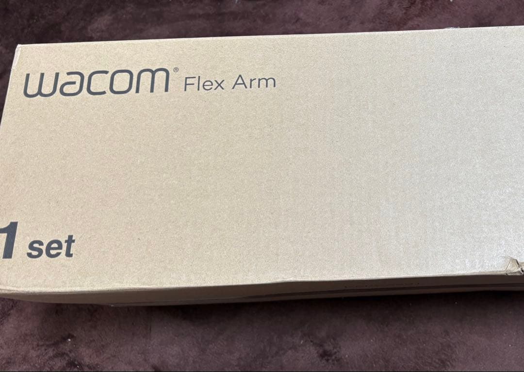 液タブ・ペンタブ Wacom Cintiq Pro 24 DTK-2420K + Flex Arm