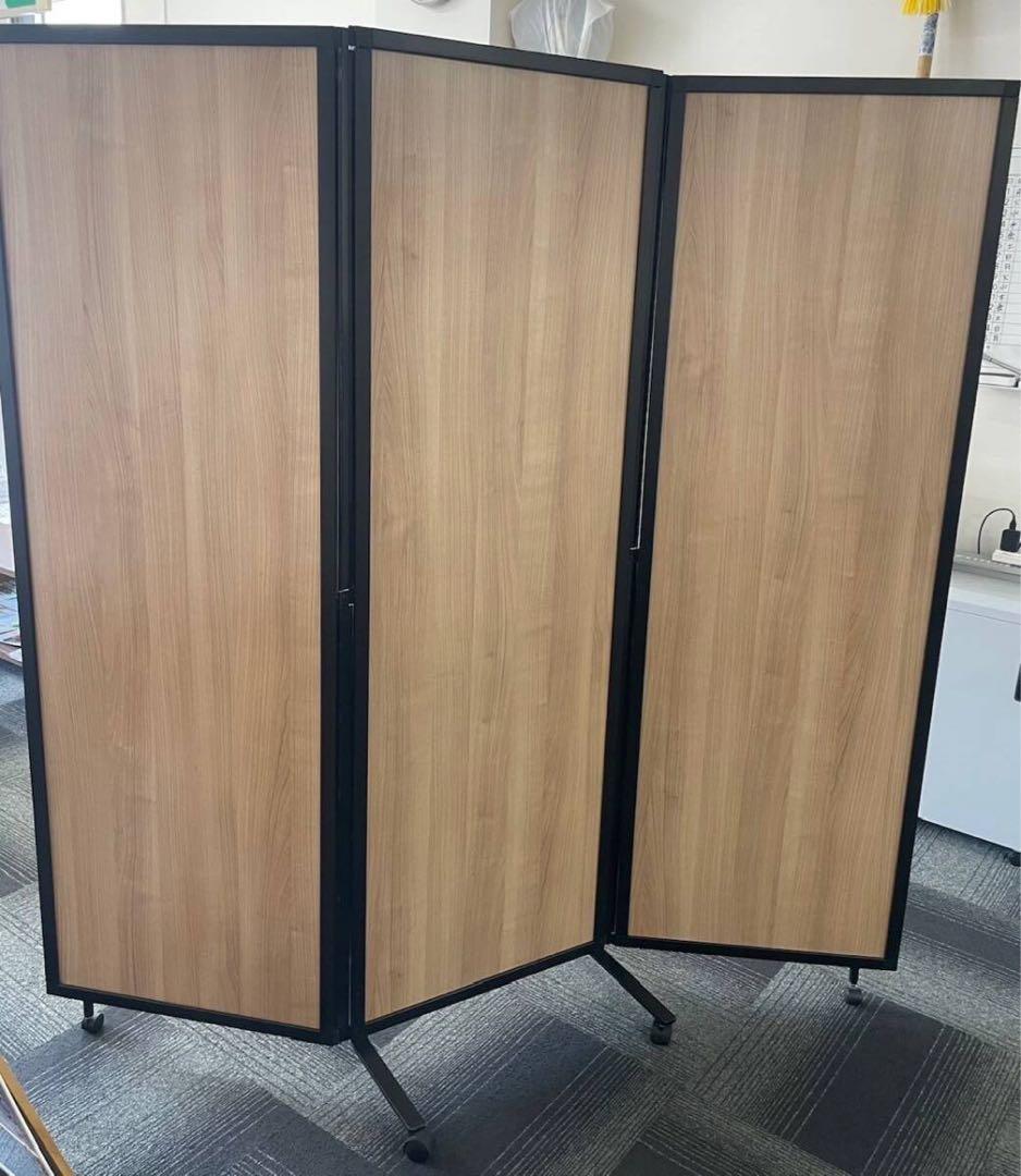 茂*田様 ナチュラルウッド調折りたたみパーテーション