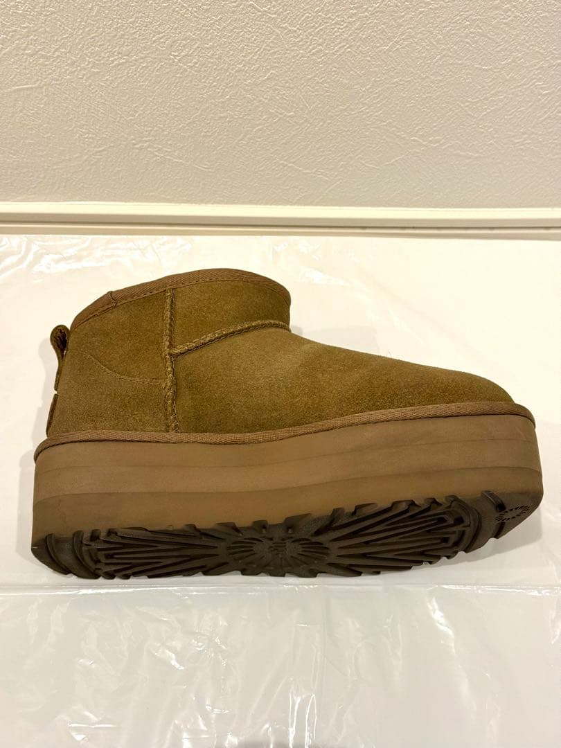 UGG クラシックウルトラミニ プラットフォーム ブーツ 23センチ