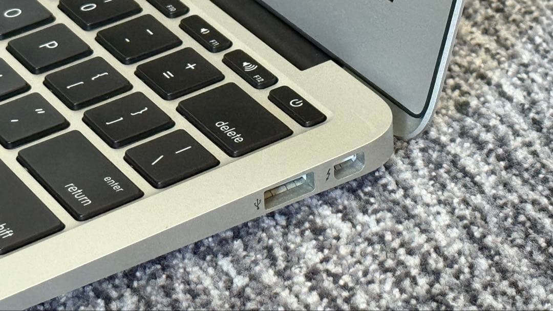 【美品】Apple MacBook Air 本体