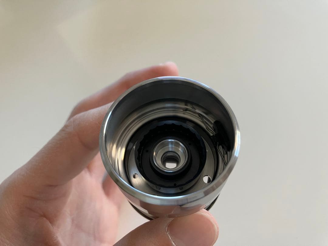 エースさま専用ダイワ　22イグジストLT2000S-H 純正スプール付