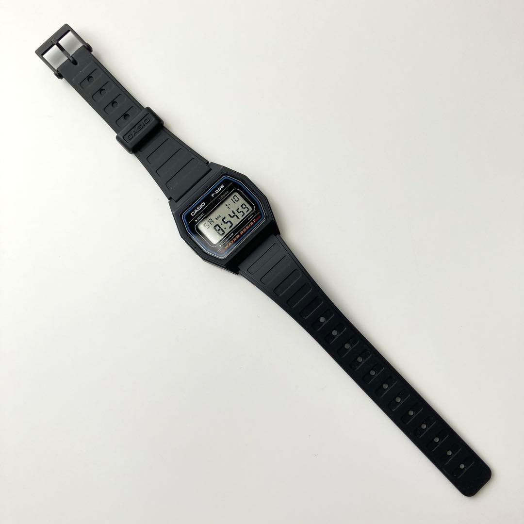 CASIO F-28W“Vintage Cheap”チープカシオ