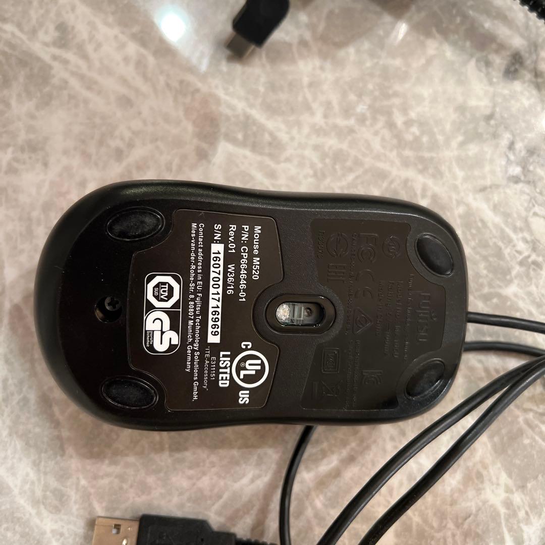 ノートパソコン「LIFEBOOK WU2/H1 FMVUH01001」