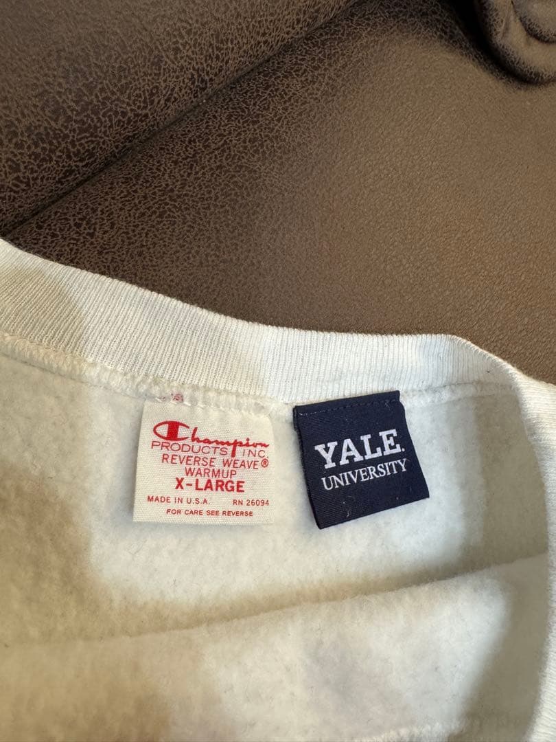 チャンピオン　リバースウィーブ Yale University 赤タグ　XL