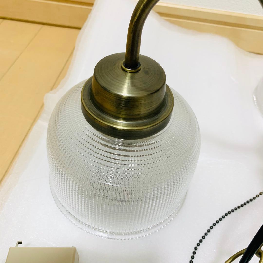 【動作品】ユーワ　ガラスペンダントライト 3灯