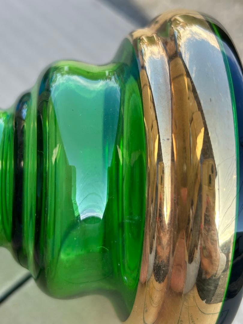 BOHEMIA緑色の花瓶 花器 ガラス製