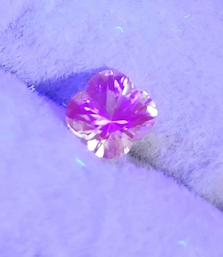 珍カラー！カラーチェンジ天然サファイア 1.089ct